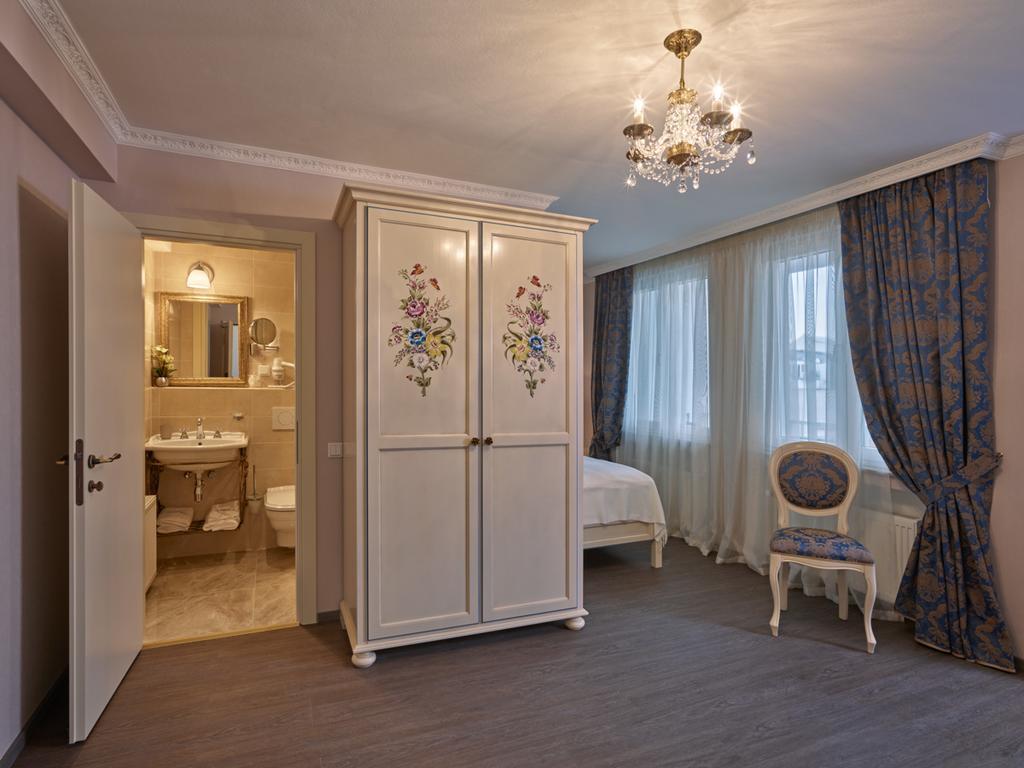 Apartment-Hotel Am Rathaus Dusseldorf Ngoại thất bức ảnh