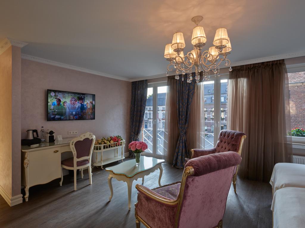 Apartment-Hotel Am Rathaus Dusseldorf Ngoại thất bức ảnh