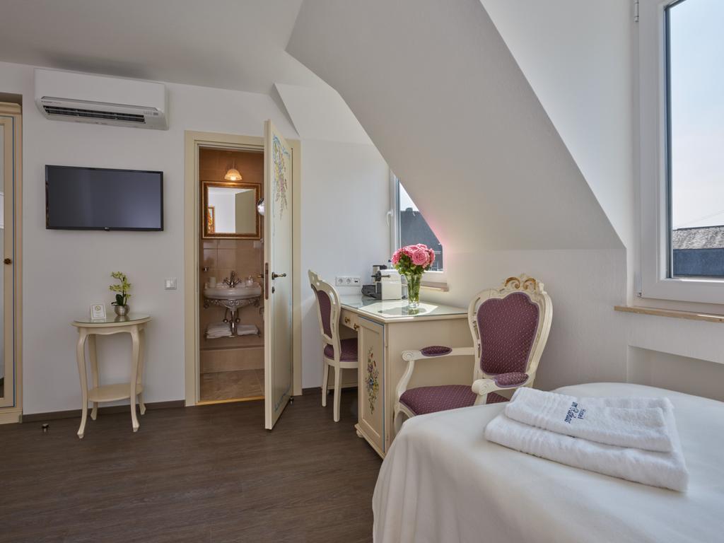 Apartment-Hotel Am Rathaus Dusseldorf Ngoại thất bức ảnh