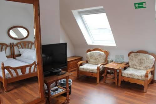 Apartment-Hotel Am Rathaus Dusseldorf Ngoại thất bức ảnh